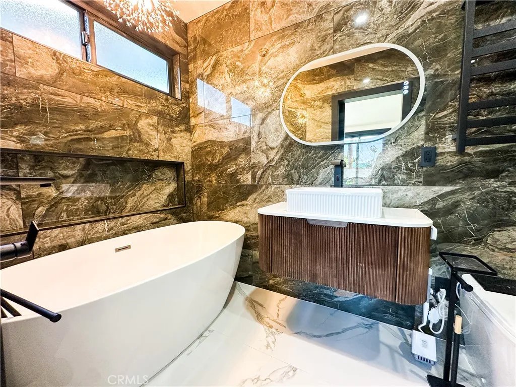 Additional image 36 of 715 N Zeyn St, Anaheim, CA 92805