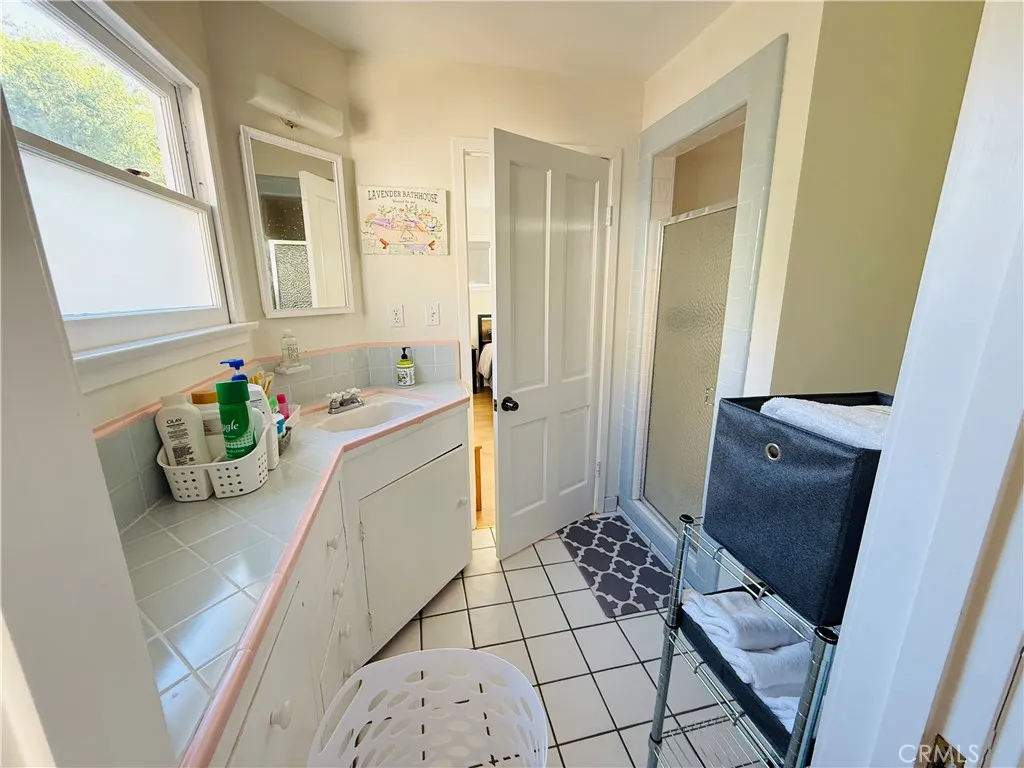 Additional image 25 of 590 N Daisy Ave, Pasadena, CA 91107