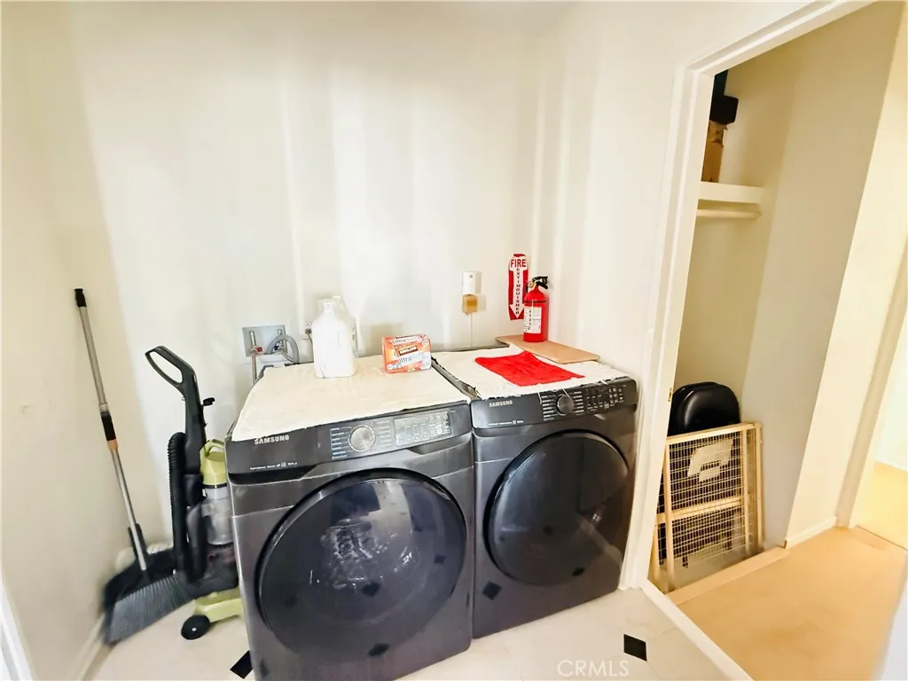 Additional image 21 of 590 N Daisy Ave, Pasadena, CA 91107