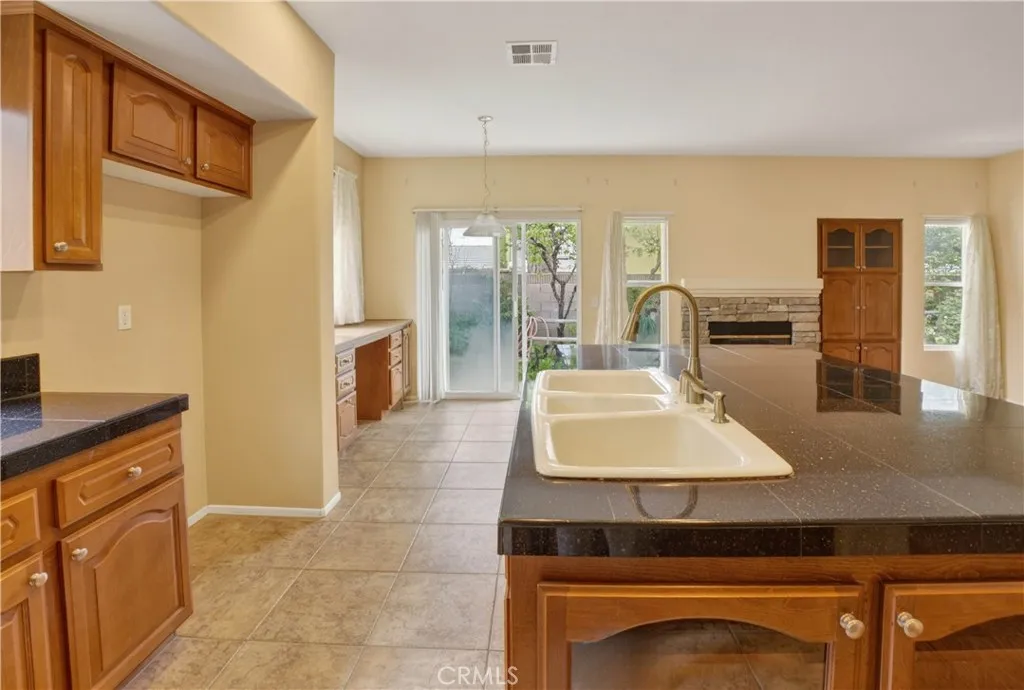 Additional image 52 of 1840 W Holguin St, Lancaster, CA 93534