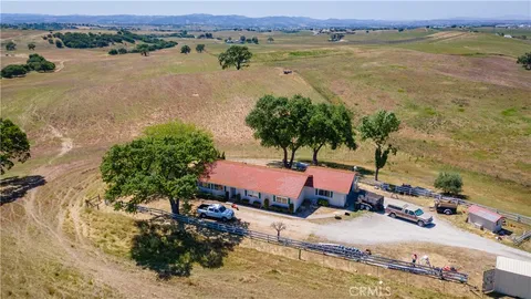 1975 Hidden Acre Ln, Paso Robles, CA MLS: NS25088508