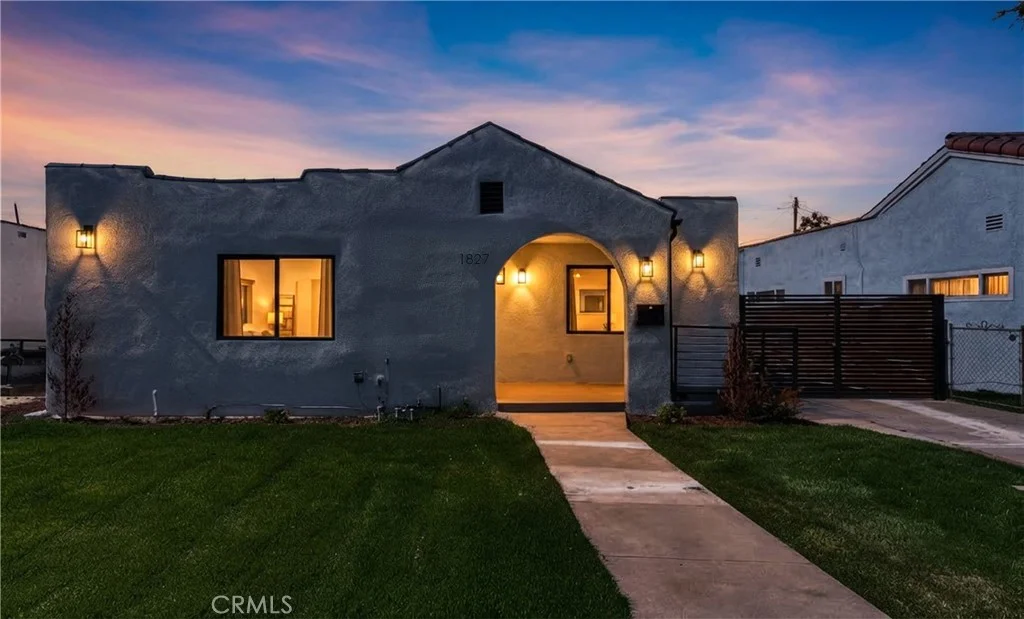 1827 W 76th St, Los Angeles, CA 90047