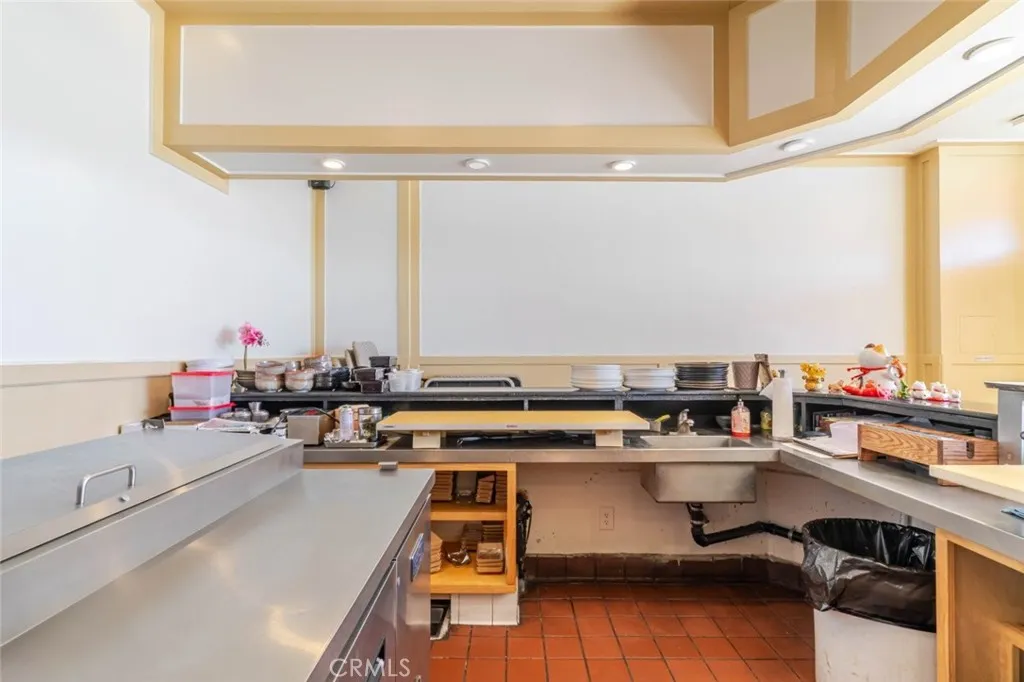 Additional image 56 of 25712 The Old Road, Valencia, CA 91381