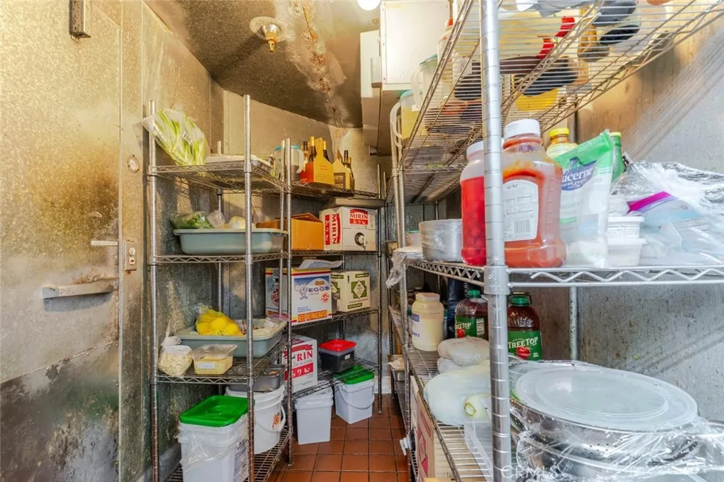 Additional image 23 of 25712 The Old Road, Valencia, CA 91381