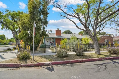7001 Lasaine Avenue, Van Nuys, CA MLS: SR25074888