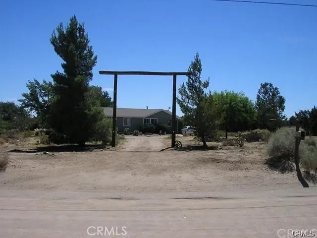 Additional image 7 of 9467 Smith Rd, Phelan, CA 92371