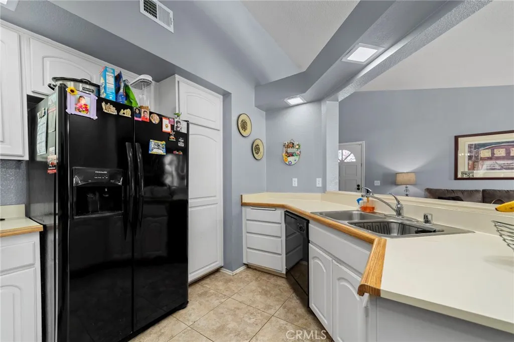 Additional image 12 of 740 E San Bernardino Road Unit 2, Covina, CA 91723