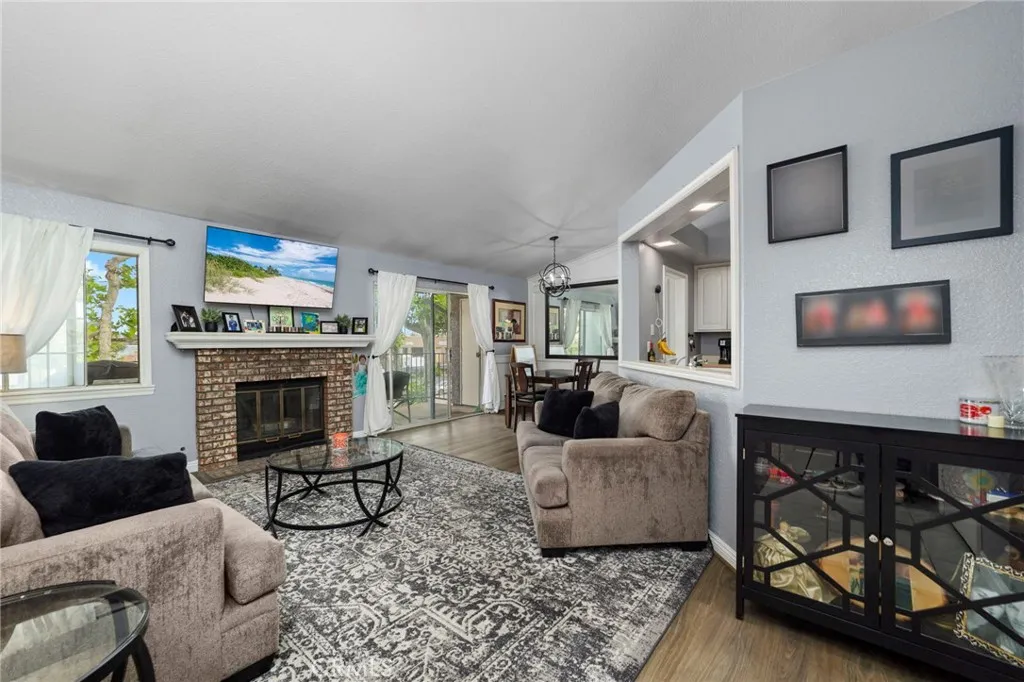 Additional image 5 of 740 E San Bernardino Road Unit 2, Covina, CA 91723