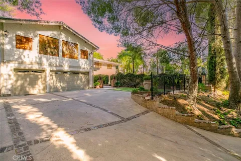 11574 Yarmouth Avenue, Granada Hills, CA MLS: GD25060603