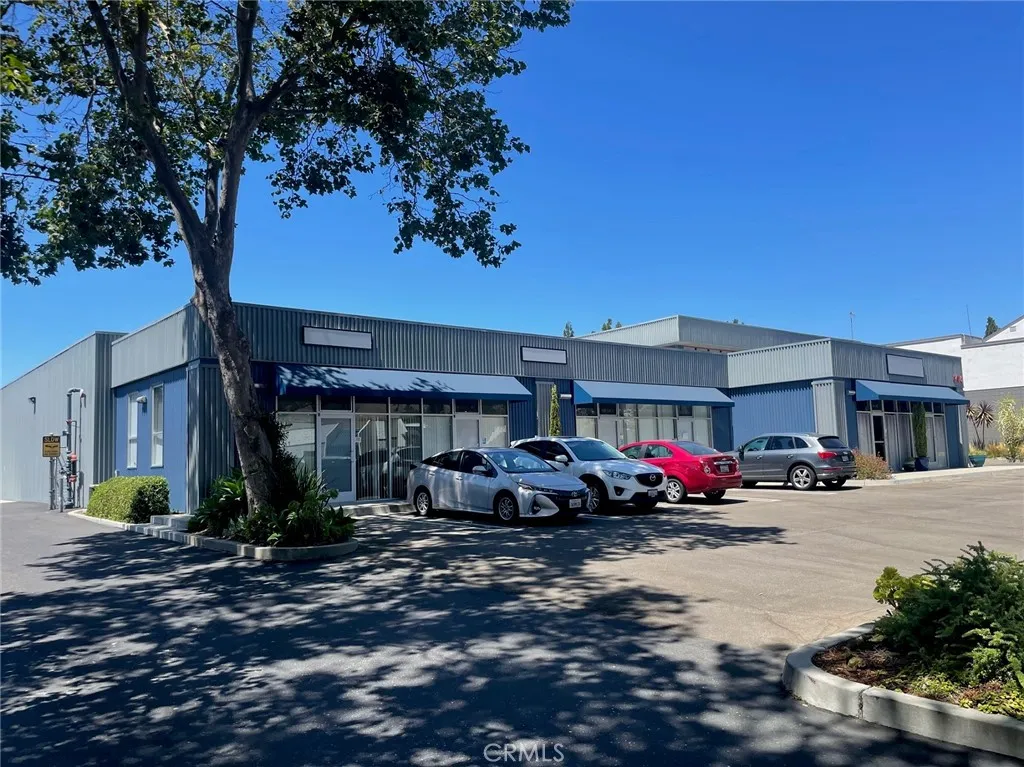 3474 Empresa Dr  