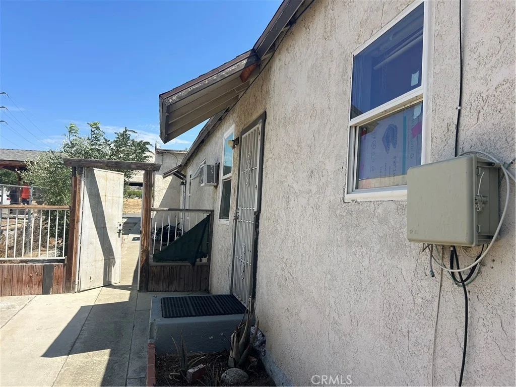 436 E Ramsey St, Banning, CA 92220
