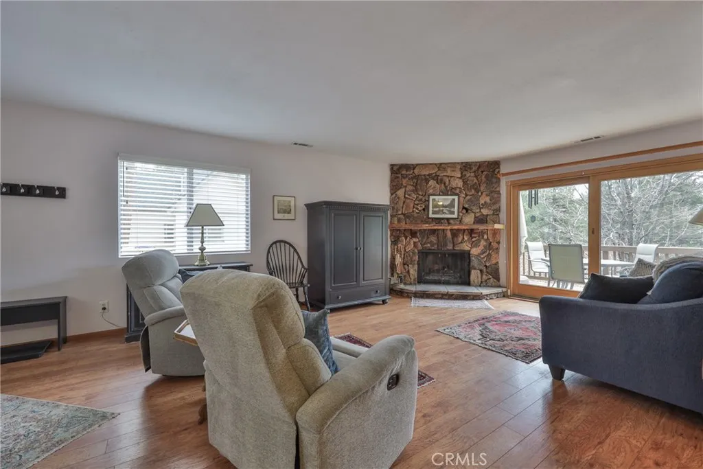 Additional image 49 of 39177 Arapahoe Road, Fawnskin, CA 92333