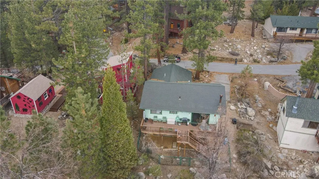 Additional image 76 of 39177 Arapahoe Road, Fawnskin, CA 92333