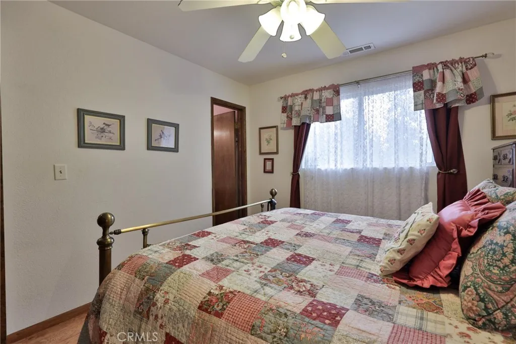 Additional image 19 of 39177 Arapahoe Road, Fawnskin, CA 92333