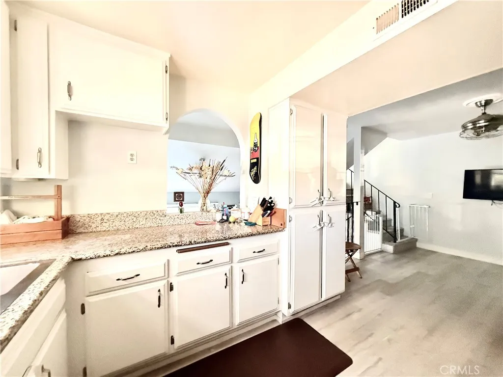 Additional image 7 of 560 Rosewood Avenue, Camarillo, CA 93010