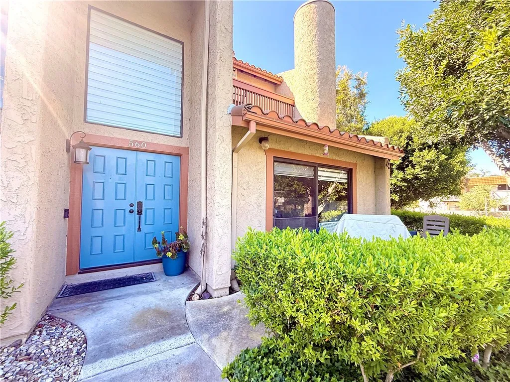 Additional image 3 of 560 Rosewood Avenue, Camarillo, CA 93010
