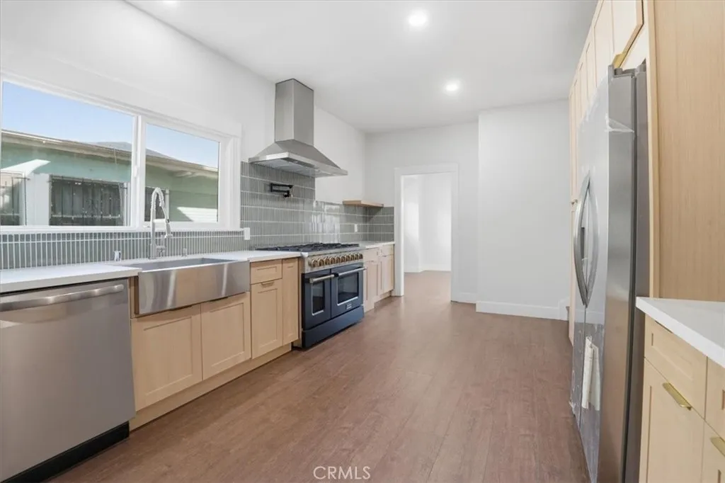 Additional image 16 of 133 S Mathews St, Los Angeles, CA 90033