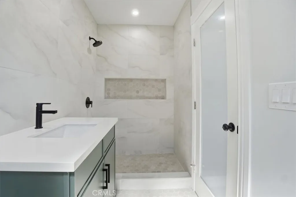 Additional image 69 of 133 S Mathews St, Los Angeles, CA 90033