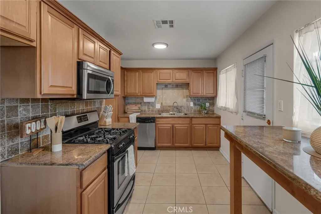 Additional image 10 of 12042 Springview Drive, La Mirada, CA 90638