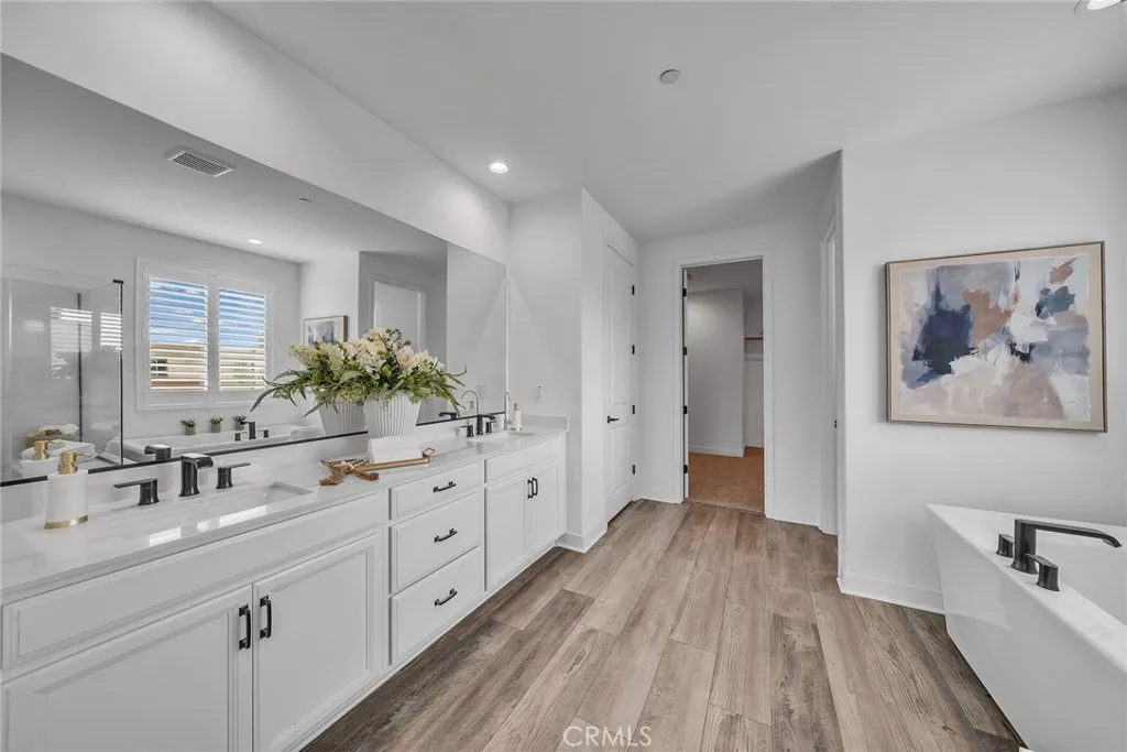 Additional image 107 of 446 Chorus, Irvine, CA 92618