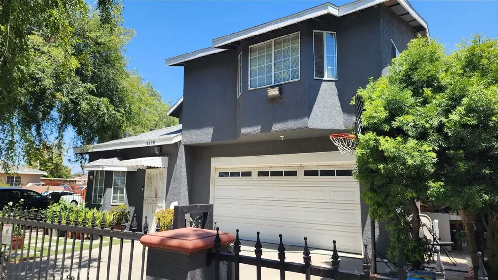 Additional image 43 of 2298 Webster Ave, Long Beach, CA 90810