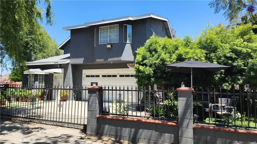 Additional image 36 of 2298 Webster Ave, Long Beach, CA 90810