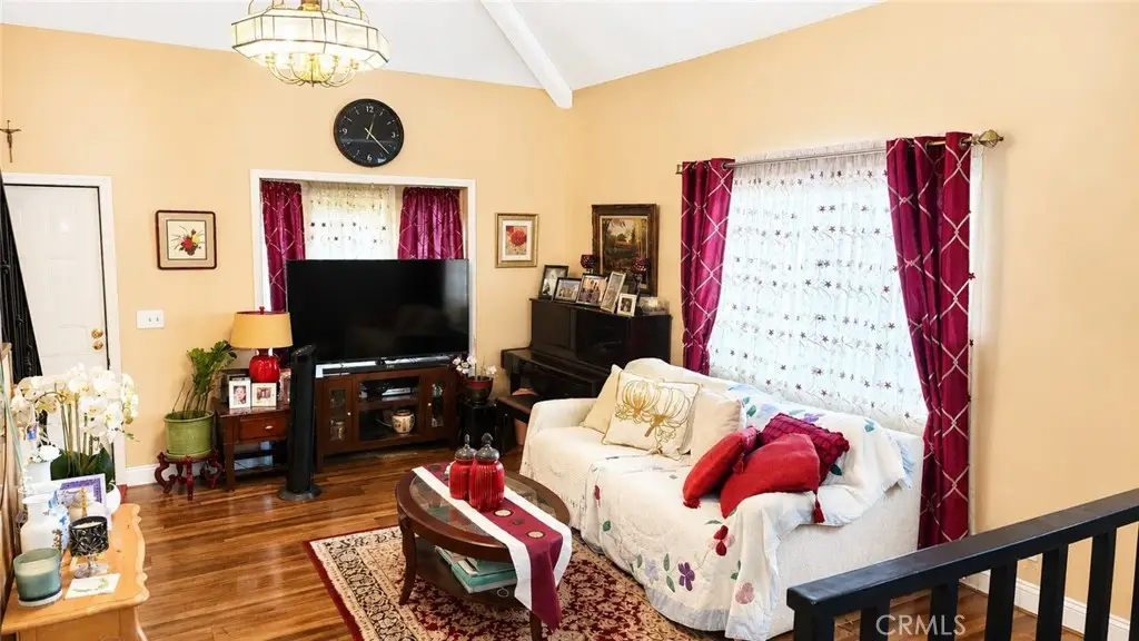 Additional image 44 of 2298 Webster Ave, Long Beach, CA 90810