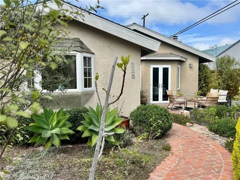 225 Covina Avenue, Long Beach, CA 90803 - MLS#: PW25043376