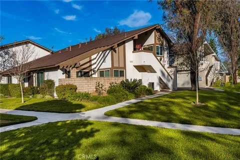 1795 N Willow Woods Drive Unit 10, Anaheim, CA 92807 - MLS#: PW25046750