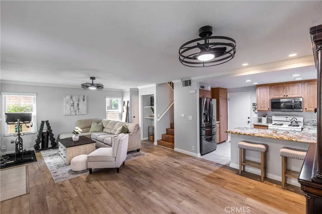 Additional image 21 of 22701 Copper Hill Dr Unit 33, Saugus, CA 91350