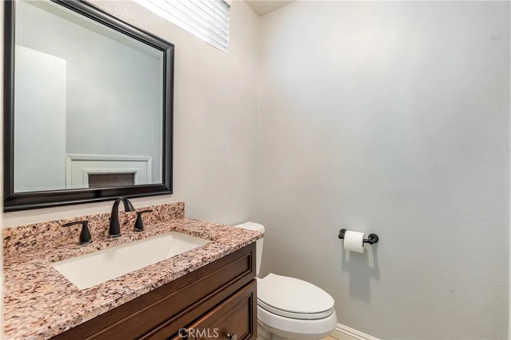Additional image 13 of 22701 Copper Hill Dr Unit 33, Saugus, CA 91350
