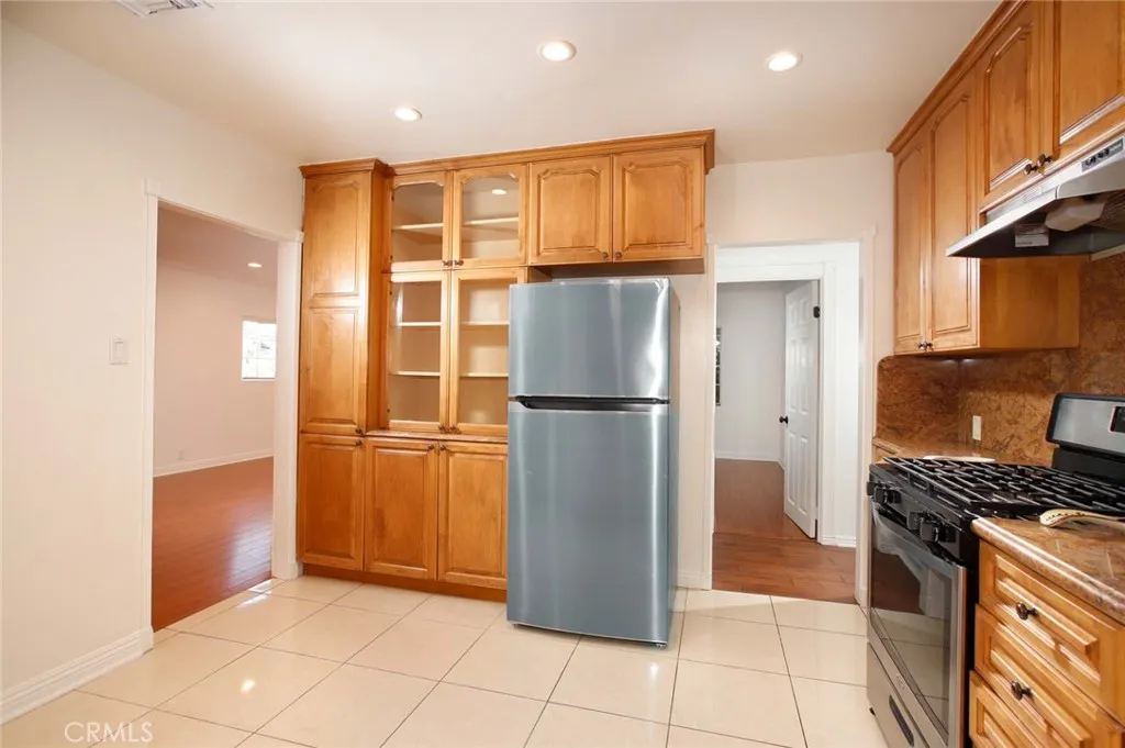 Additional image 13 of 1020 Raymond Ave, Glendale, CA 91201