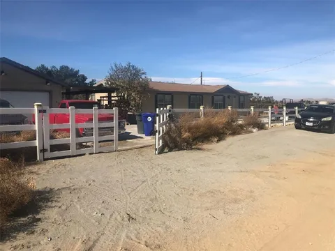 18784 Saint Anthony Avenue, El Mirage, CA MLS: HD25023985