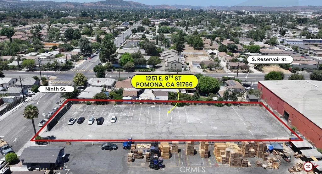 1251 E 9th St, Pomona, CA 91766