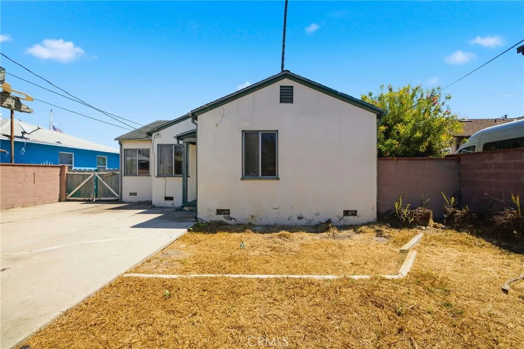 15313 Roselle Avenue, Lawndale, CA 90260