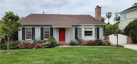 2176 Las Lunas Street, Pasadena, CA MLS: AR25085990