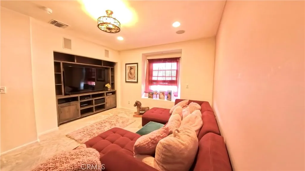 Additional image 25 of 633 Sunnyhill Drive, Los Angeles, CA 90065