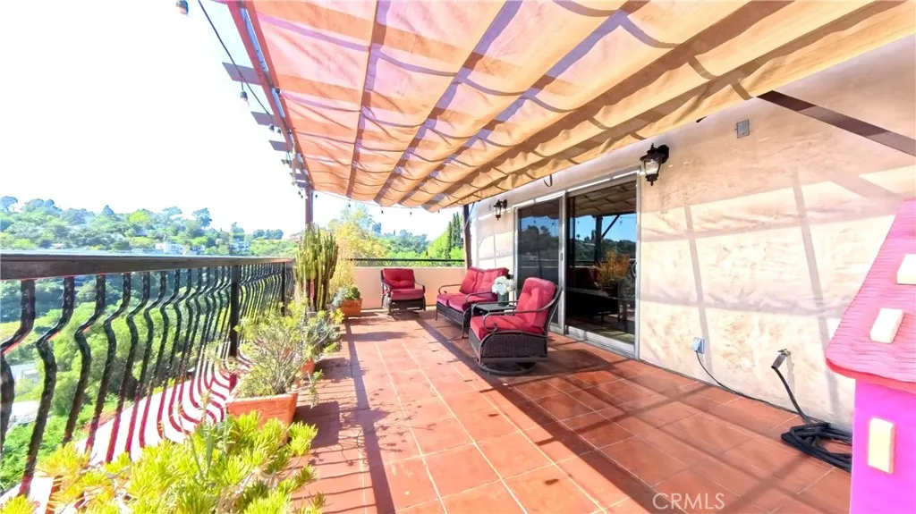 Additional image 13 of 633 Sunnyhill Drive, Los Angeles, CA 90065