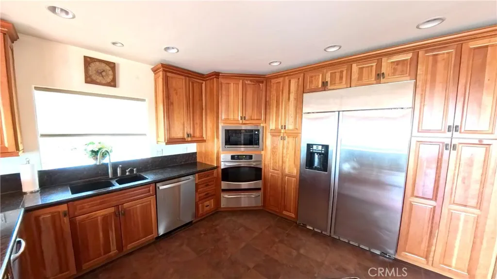 Additional image 57 of 633 Sunnyhill Drive, Los Angeles, CA 90065