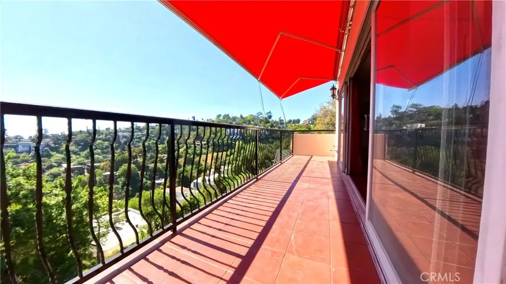 Additional image 14 of 633 Sunnyhill Drive, Los Angeles, CA 90065