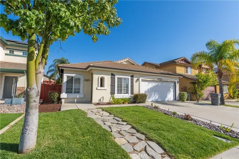 39296 Cardiff Avenue, Murrieta, CA MLS: IG25079963