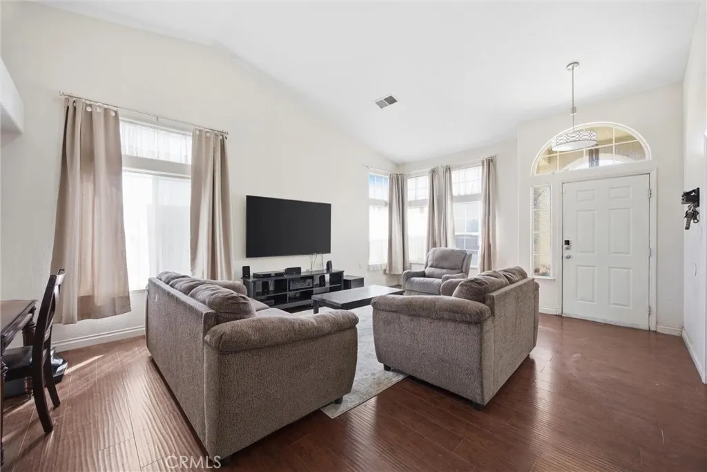 Additional image 50 of 3802 Windflower Avenue, Bakersfield, CA 93313