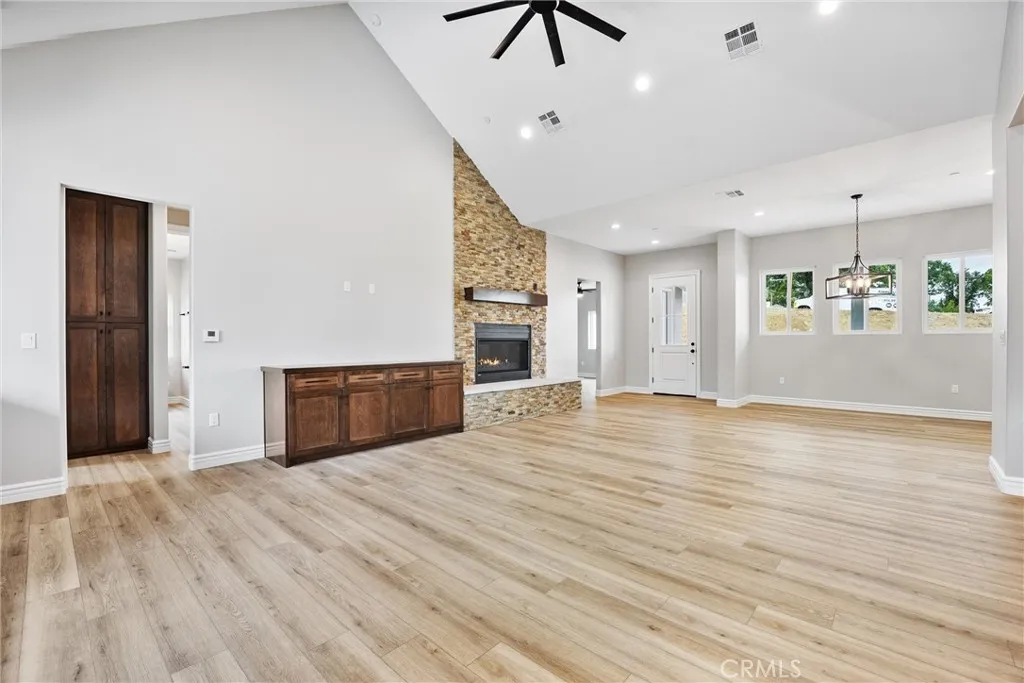 Additional image 15 of 21116 Stage Dr, Tehachapi, CA 93561