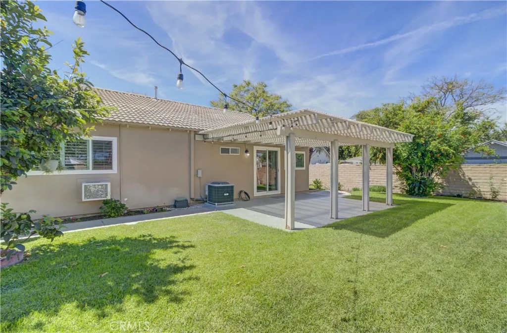 Additional image 98 of 292 N Camino Arroyo, Anaheim Hills, CA 92807