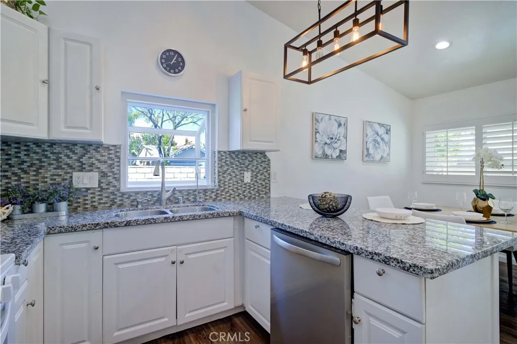 Additional image 73 of 292 N Camino Arroyo, Anaheim Hills, CA 92807