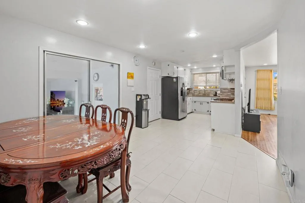 Additional image 78 of 7273 Arillo St, San Diego, CA 92111