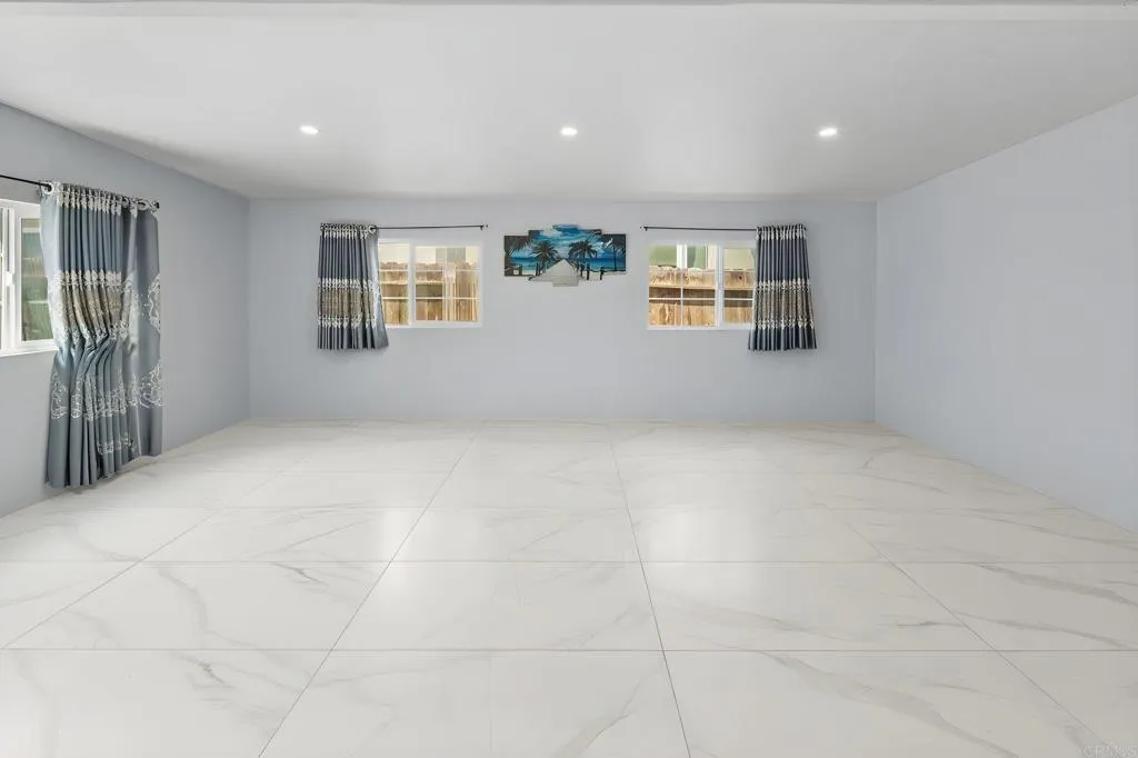 Additional image 90 of 7273 Arillo St, San Diego, CA 92111