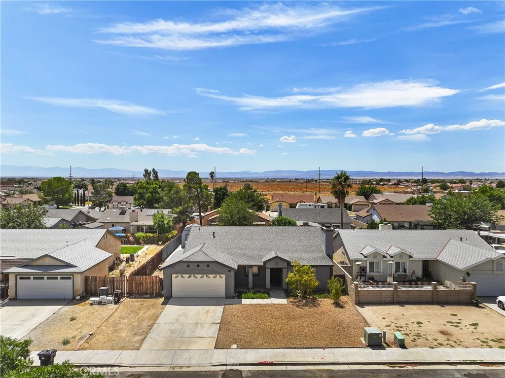 3112 Myrtle Ave, Rosamond, CA 93560