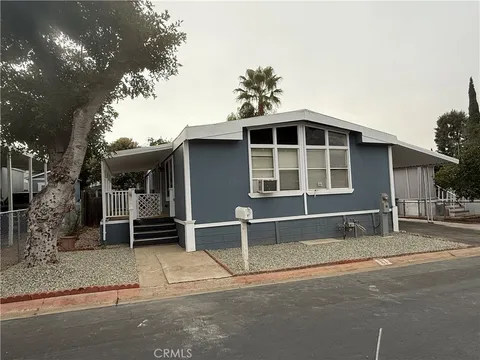 995 Pomona Road Unit 87, Corona, CA 92882 - MLS#: PW25025313