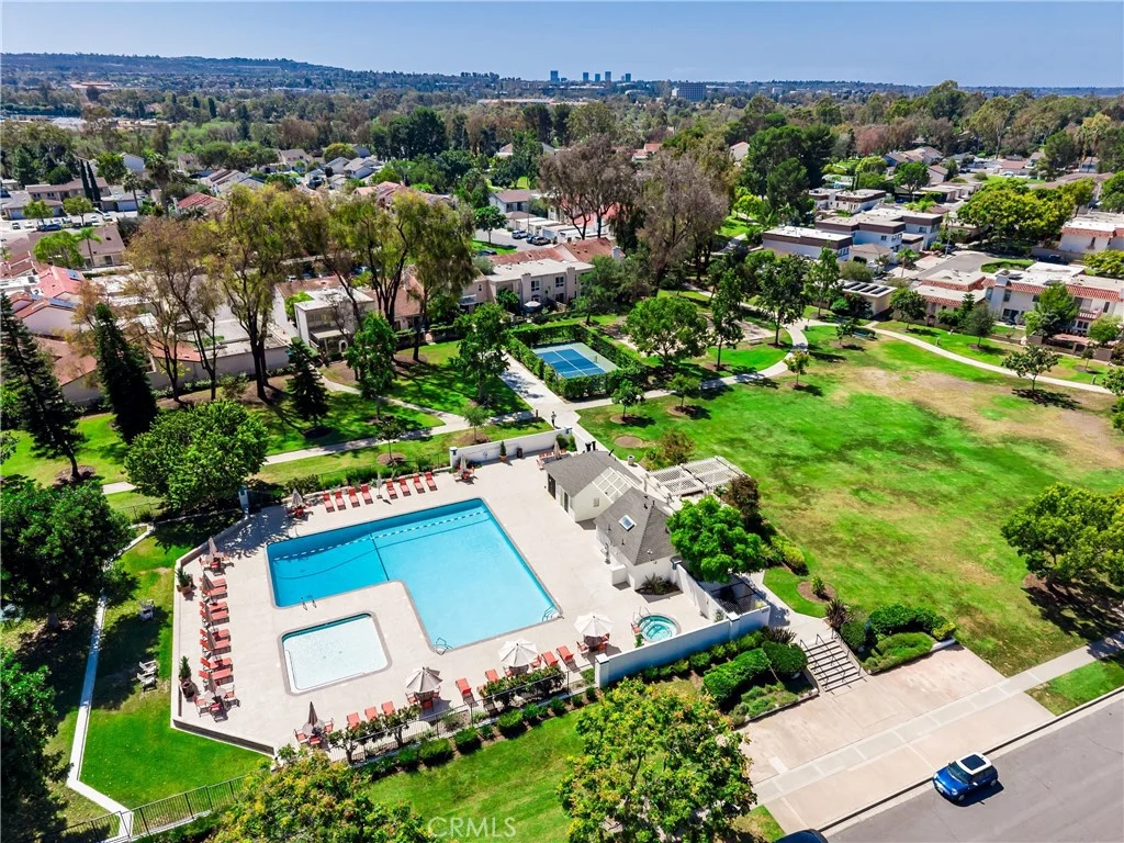 27 Mann St, Irvine, CA 92612